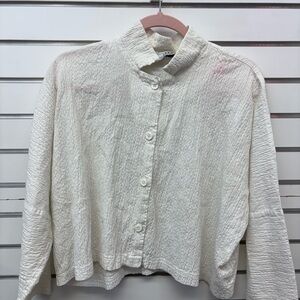Chic White Textured Button Down Shirt